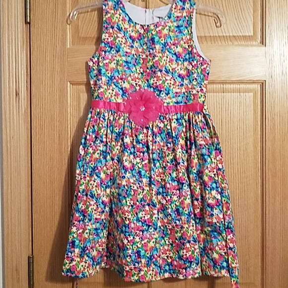 Girl's floral dress - Picture 1 of 1